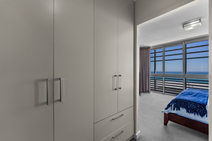 2 Bedroom Property for Sale in Camps Bay Western Cape